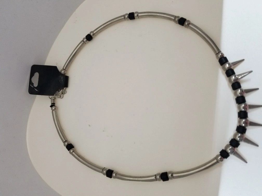 Alloy "Spiked Collar" Sectional Necklace