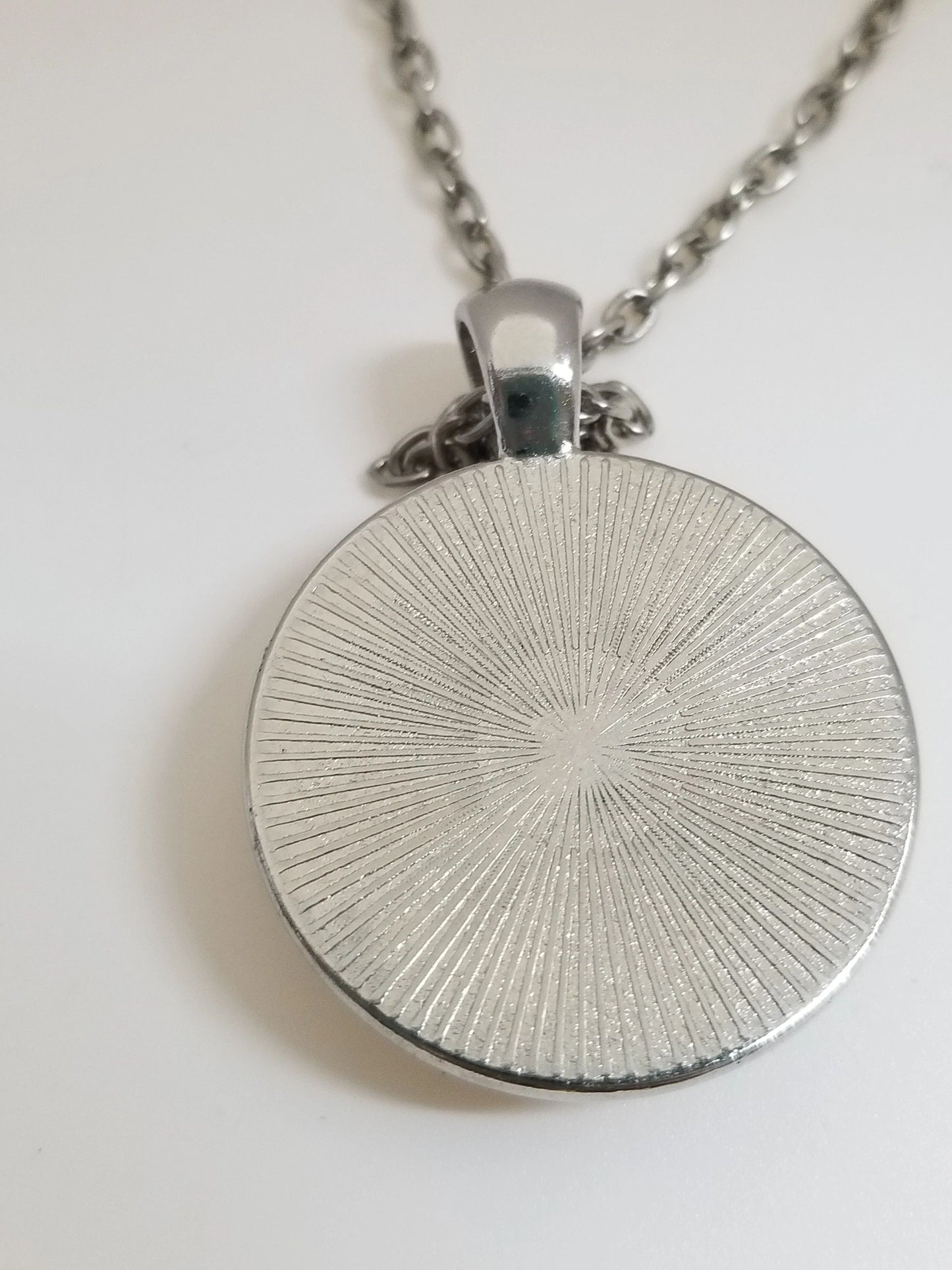 Silver-backed Mural Medallion w/ Chain Necklace