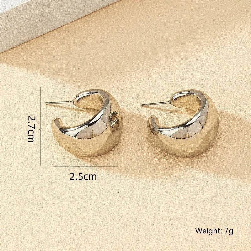 Fashion Simple European And American Style C- Shaped Hoop Earrings