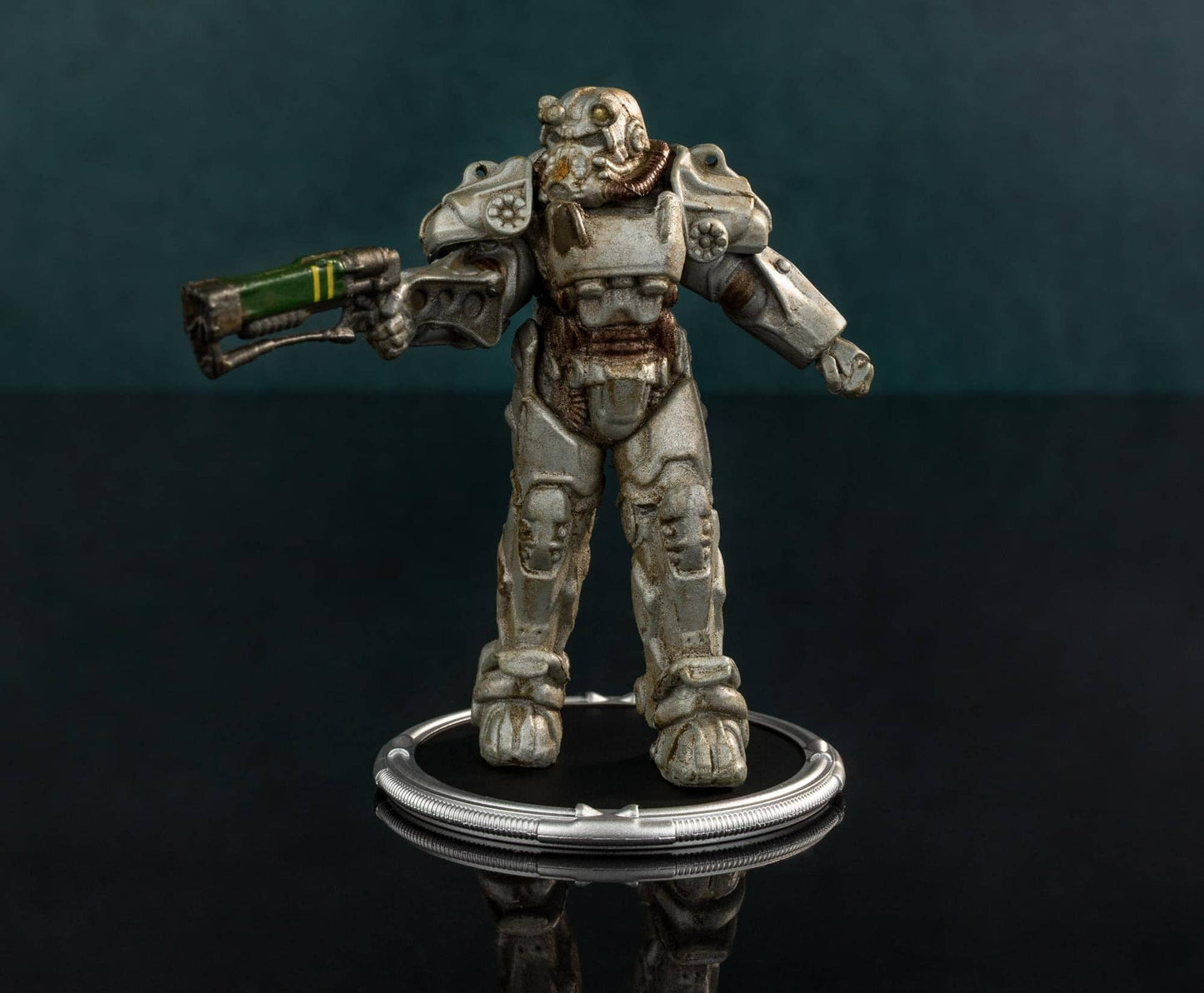 Toynk - Fallout T-60 Power Armor 3-Inch Mini Figure: None / Default Title