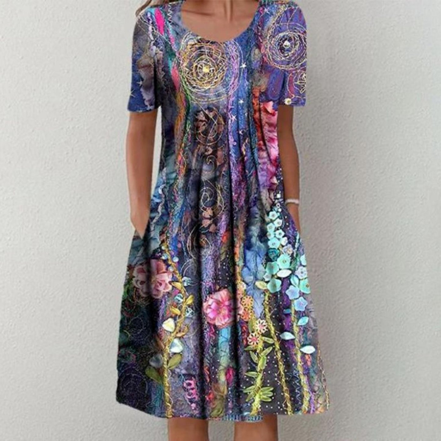 Printed Round Neck Short Sleeve Plus Size Printed Dress