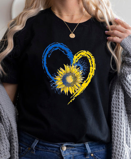 European And American Fashion Tops-shaped Blue And Yellow Heart Printed Round Neck Short Sleeve