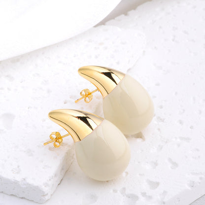 Women's Fashion Hollow Teardrop Stud Earrings