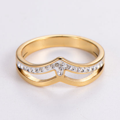 Light Luxury Inlaid Zircon V Ring