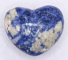 Gifts Amazing! - Small Gem Stone Hearts