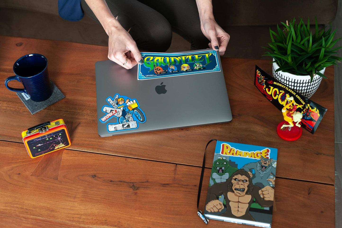 Toynk - Midway Gaming Box
