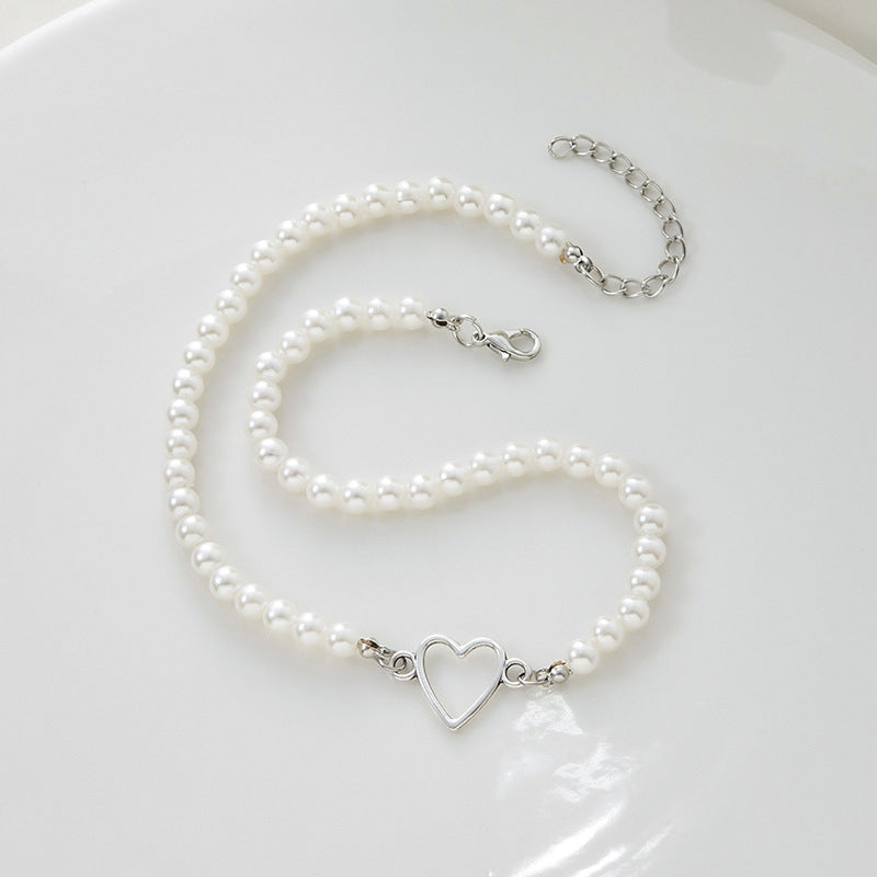 Ins Style Hollow Heart Creative Simple Vintage Pearl Necklace