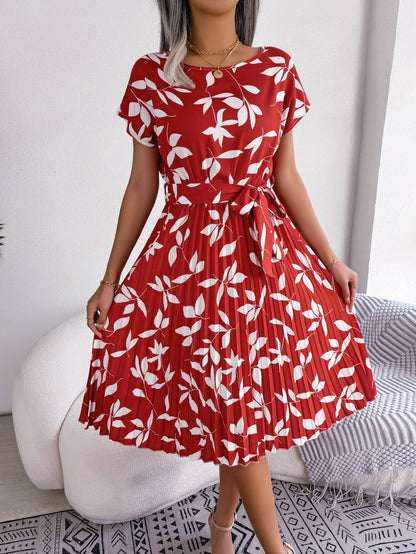 Spring And Summer Leisure Leaves Short Sleeve Pleated Dress