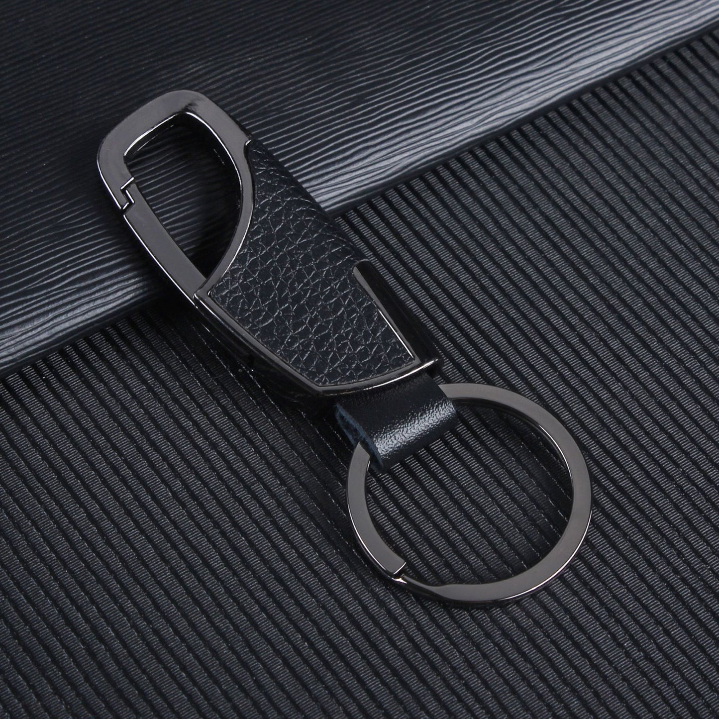 Keychain Metal Leather Men's Creative Car Ornament