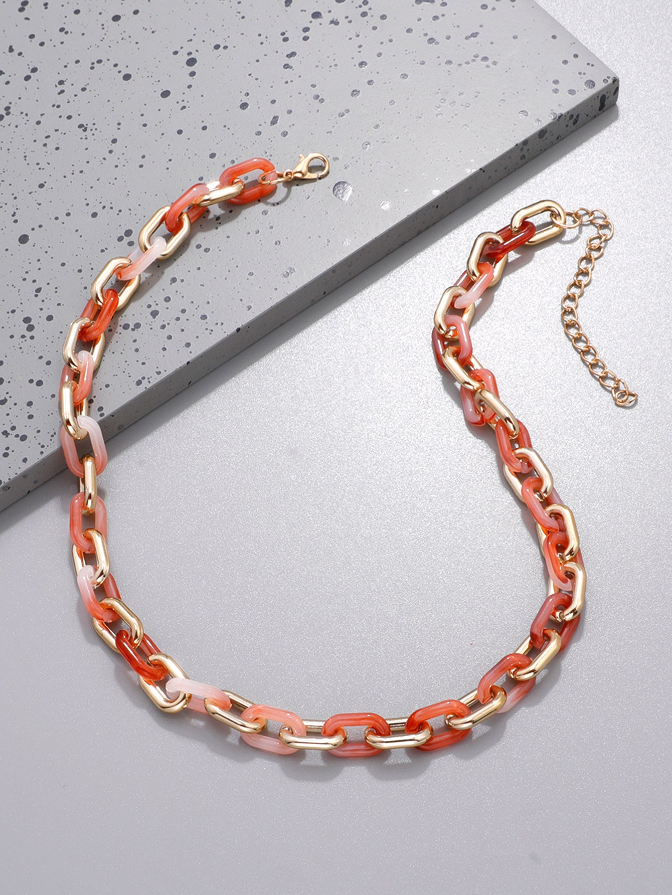 Popular Street Shot Color Acrylic Texture Necklace