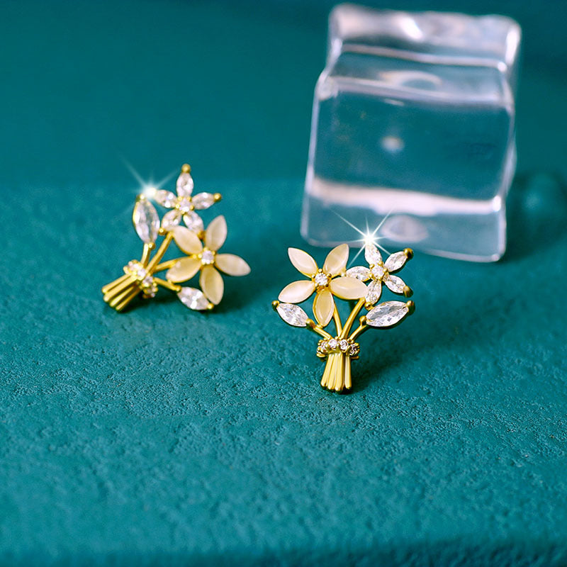 Sterling Silver Needle Niche Hollow Flowers Female Earrings