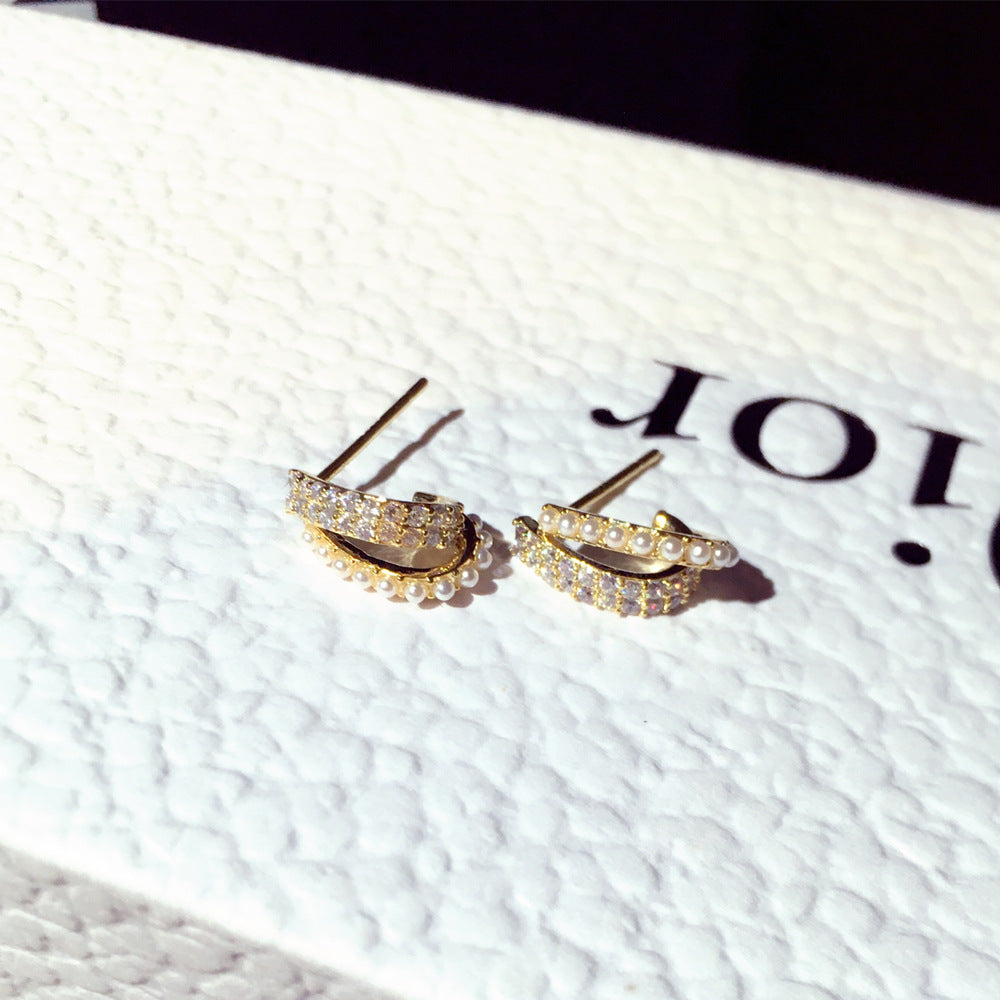 Women's Fashion Zircon Temperamental Earrings