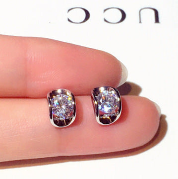 Inlaid Zircon Elegant Stud Earrings For Women