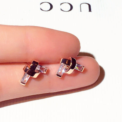 Women's Elegant Geometric Stud Earrings