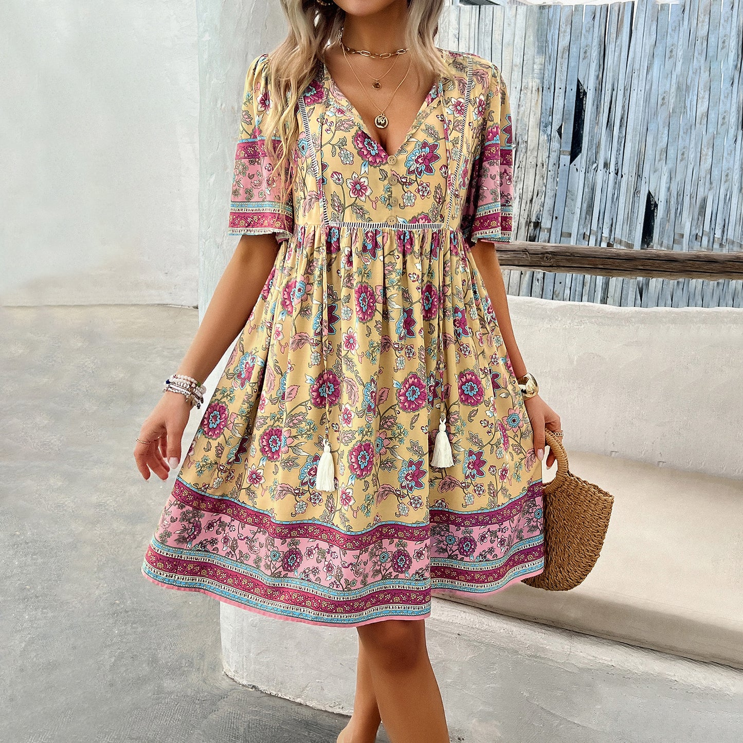 Casual Holiday Floral Print Short Sleeve Dress