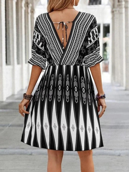 Women's Fashion V-neck Printed Short Sleeve Dress