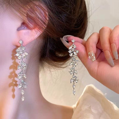 Women's Light Luxury Crystal Diamond Leaf Tassel Earrings