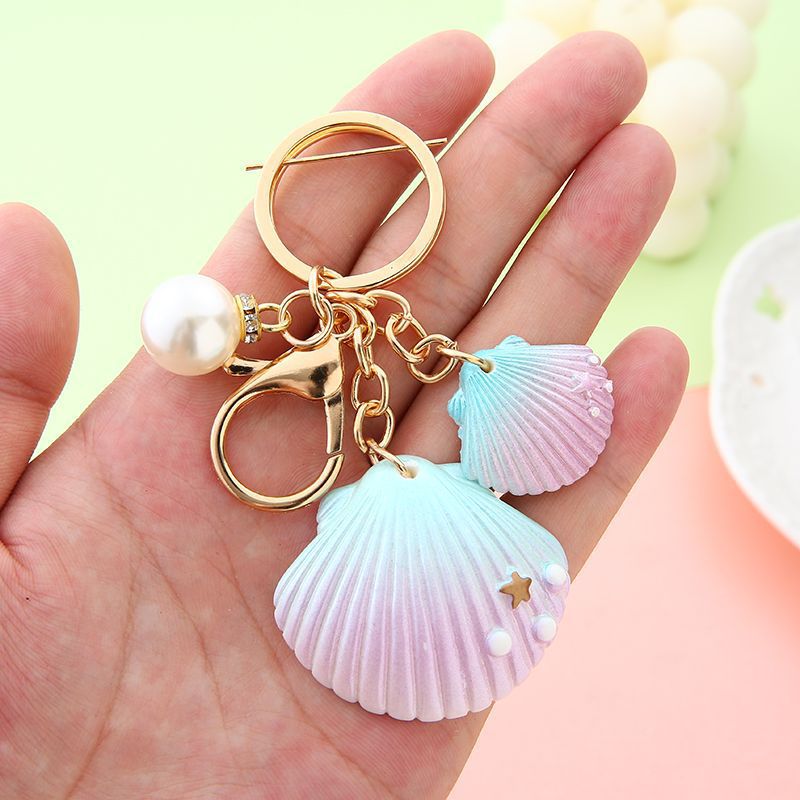 Pearl Ornaments New Shell Keychain