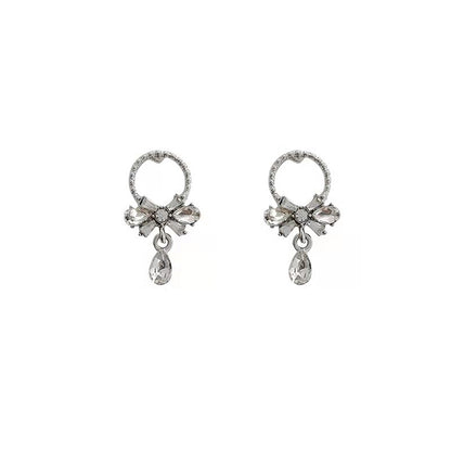 Feminine Versatile And Atmospheric Earrings