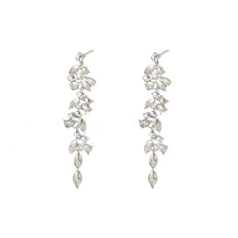 Women's Light Luxury Crystal Diamond Leaf Tassel Earrings