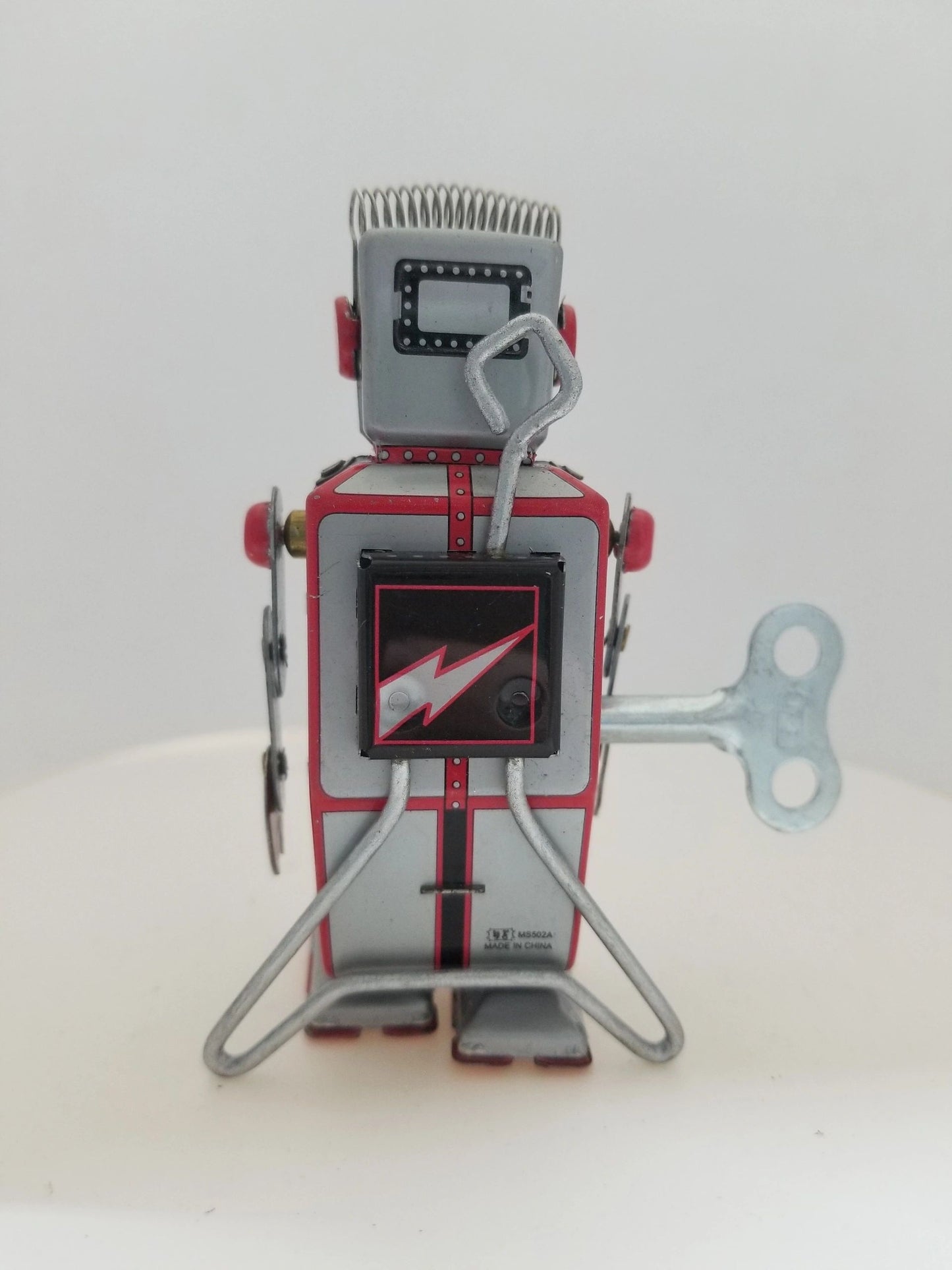 Tin Robot Wind-up Collector's Toy