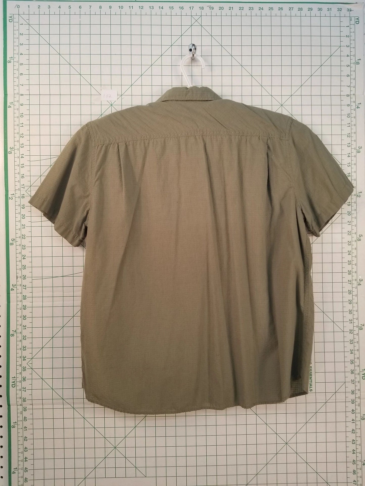 Realtree Green Button Down XL