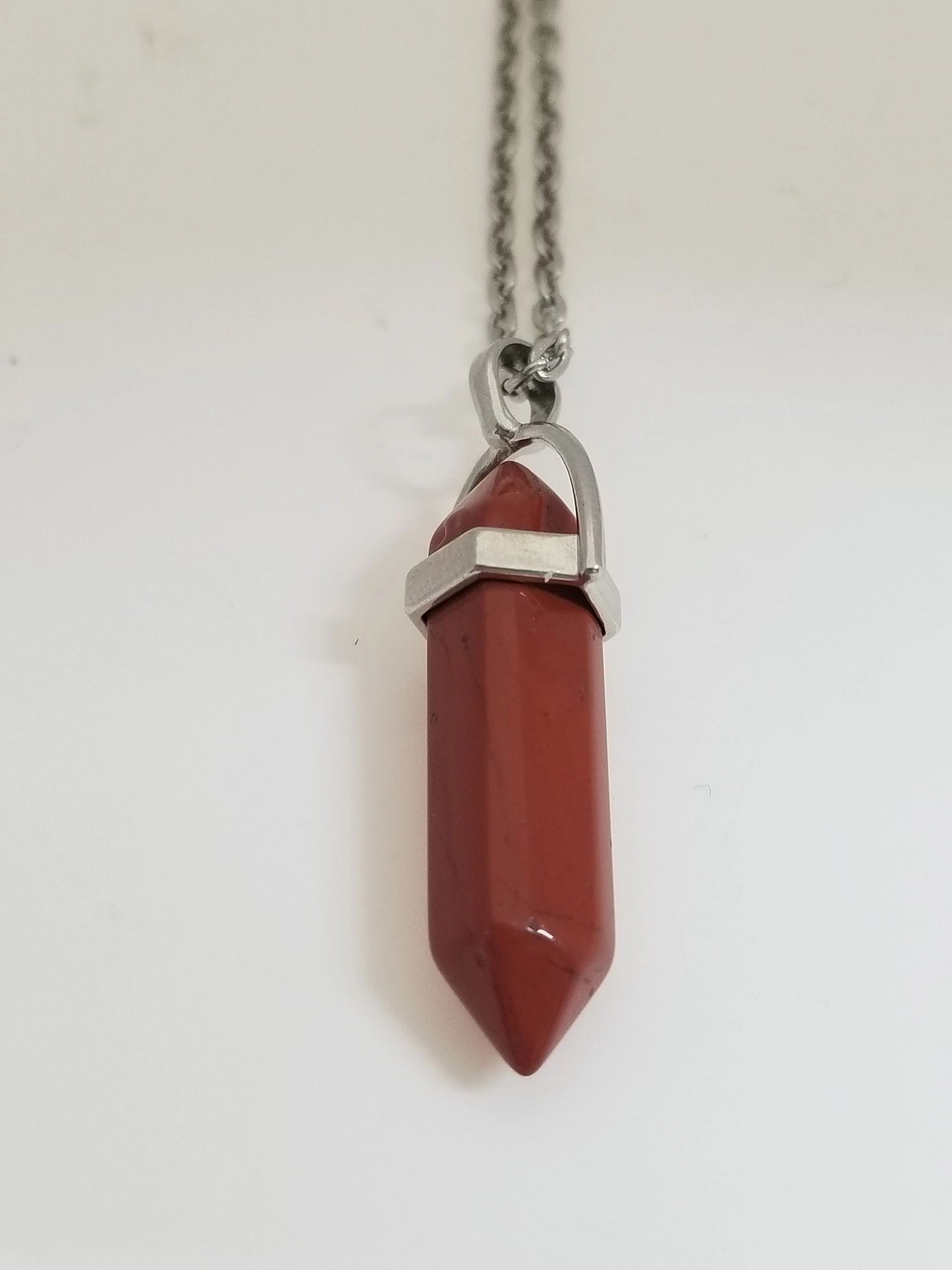 Cut Stone Pendant Necklace Red