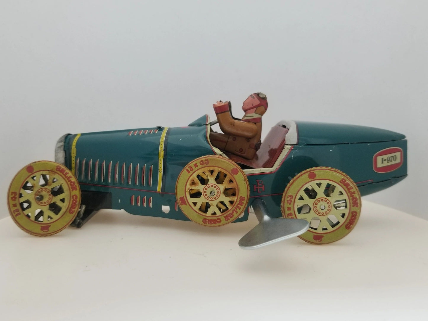 Tin Racecar Wind-up Collector's Toy