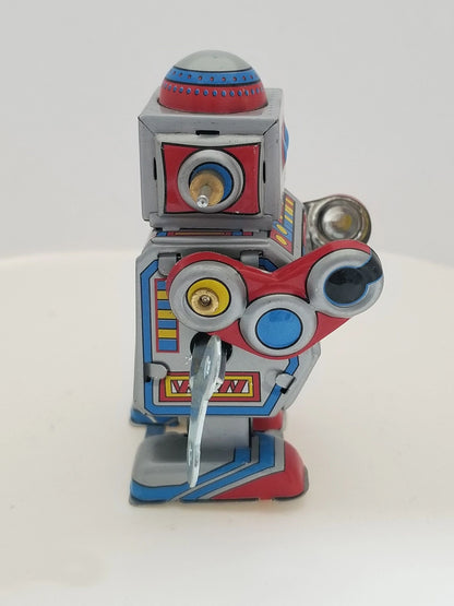 Tin Walking Robot Wind-up Collector's Toy