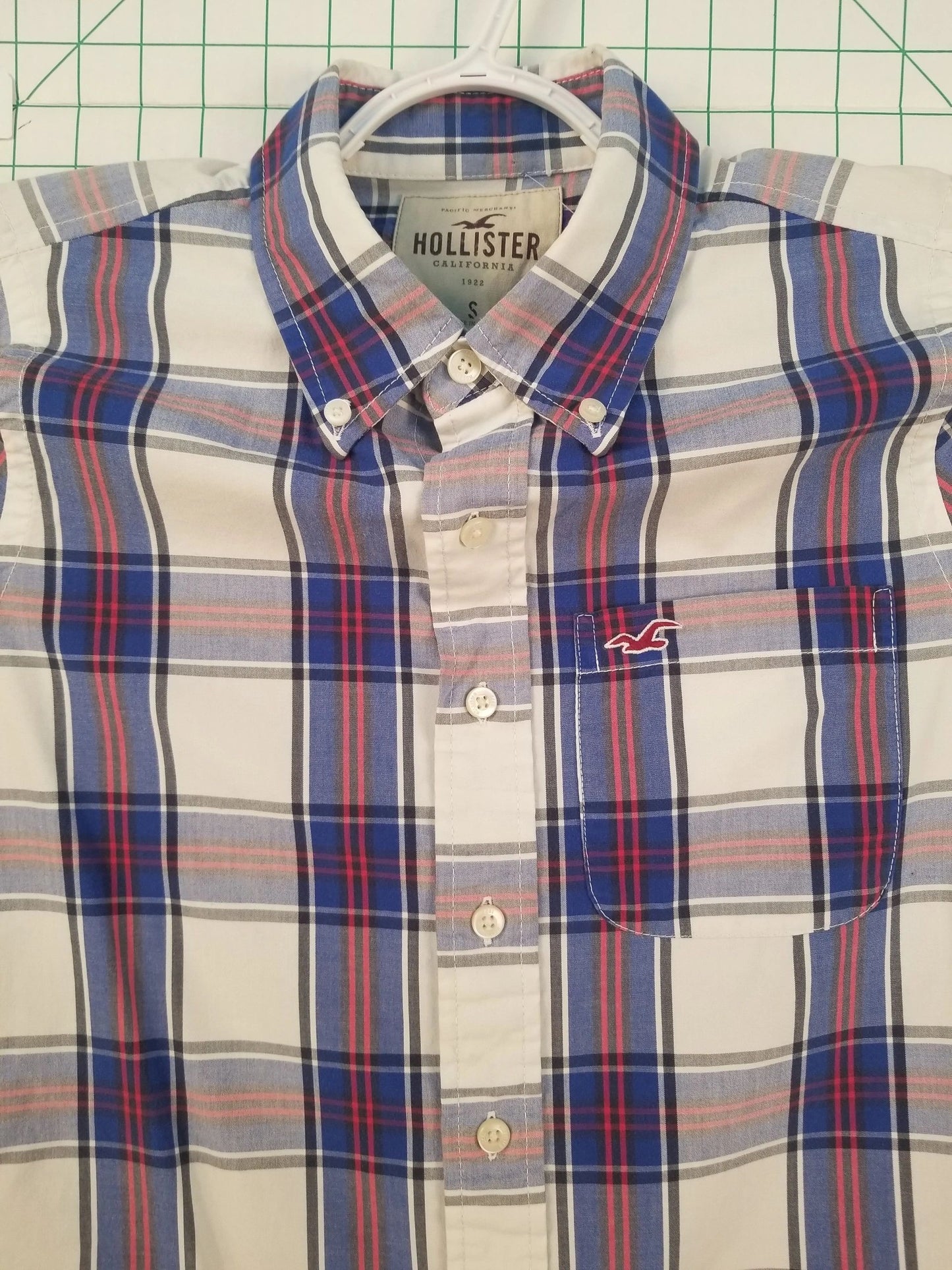 Hollister Plaid Long Sleeve Button Up S