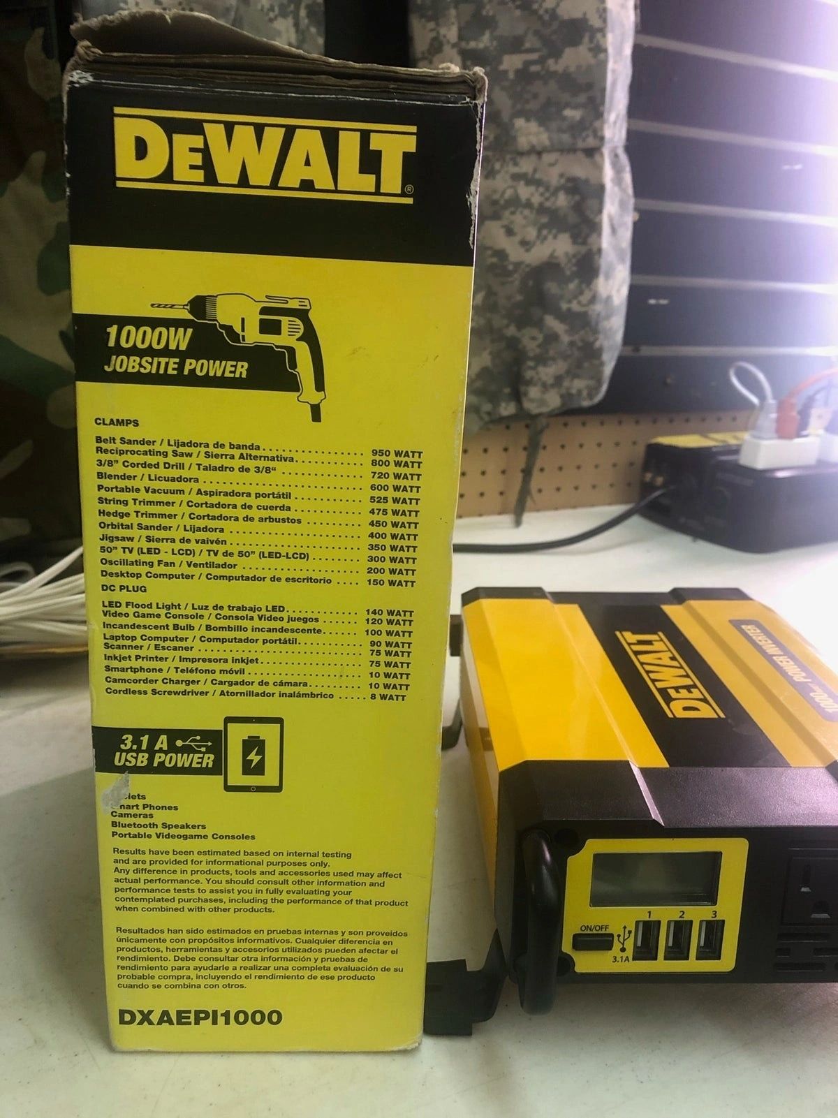 Dewalt 1000W Power Inverter