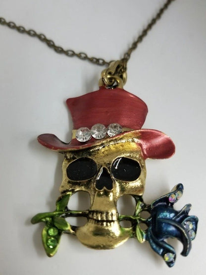 Skull And Rose Gilded Alloy Pendant Necklace