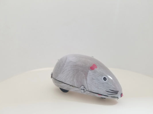 Sprine Tin Wind-up Mouse Collector's Toy