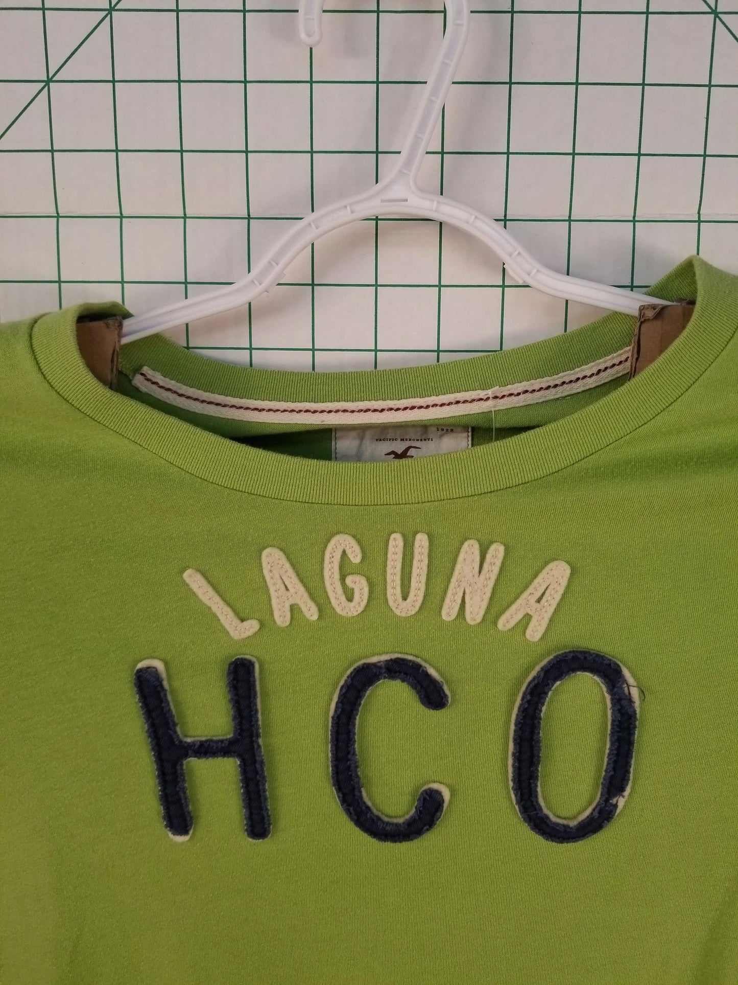 Hollister "Laguna HCO" Green Tee L