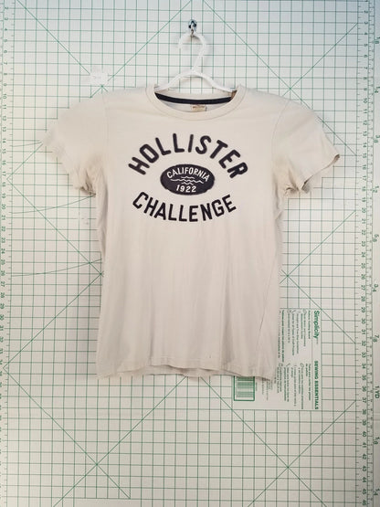 Hollister White Embroidered Tee Medium