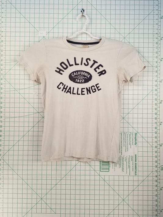 Hollister White Embroidered Tee Medium