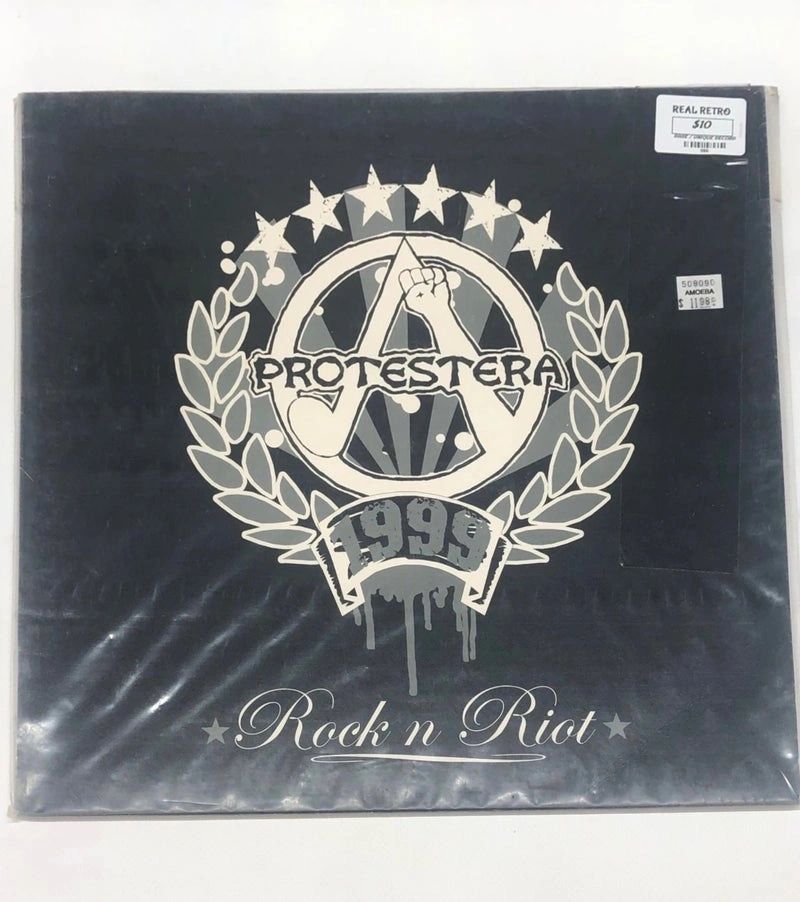 Protestera Vinyl