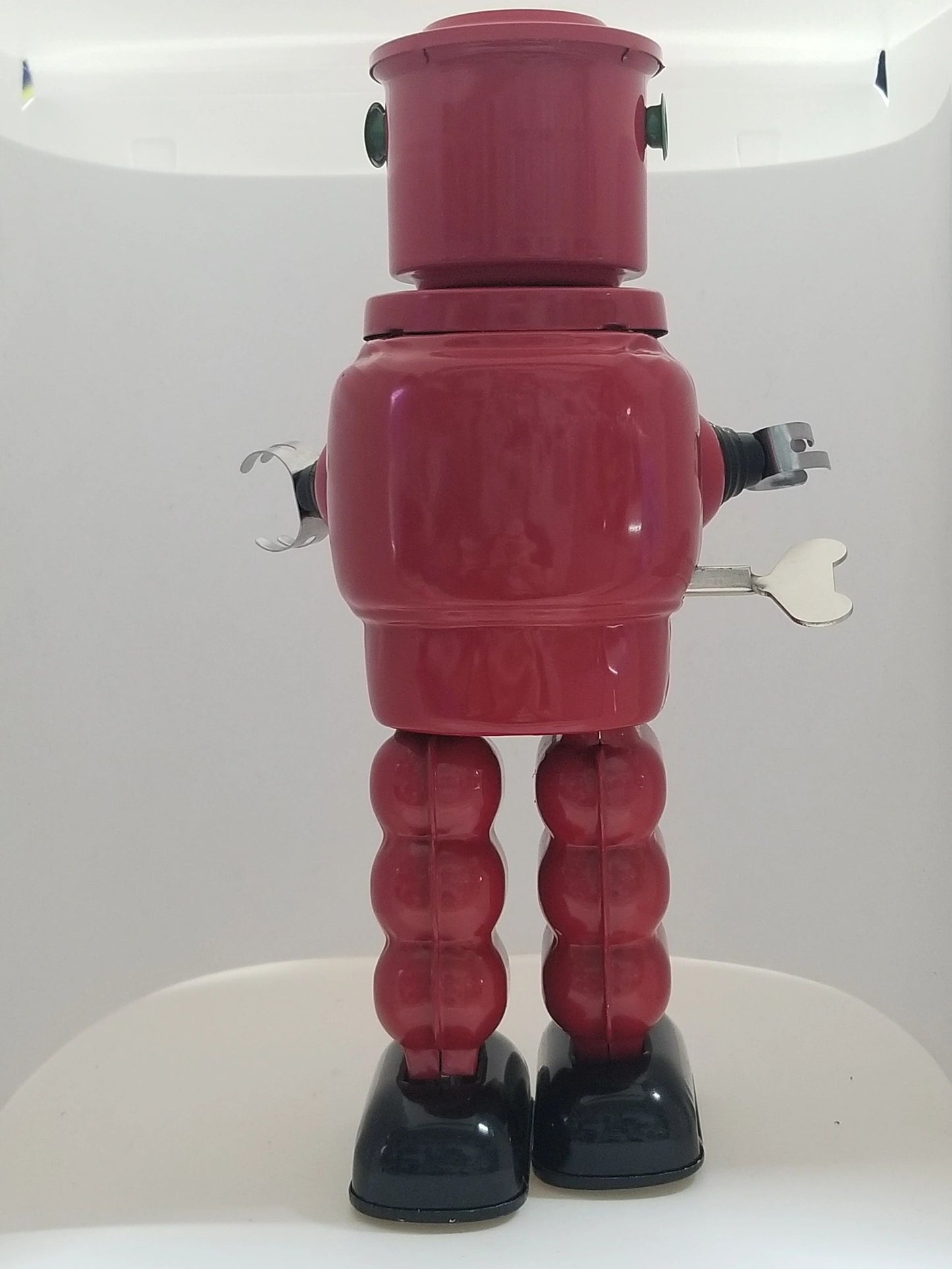 Big Red Tin Robot Wind-up Collector's Toy