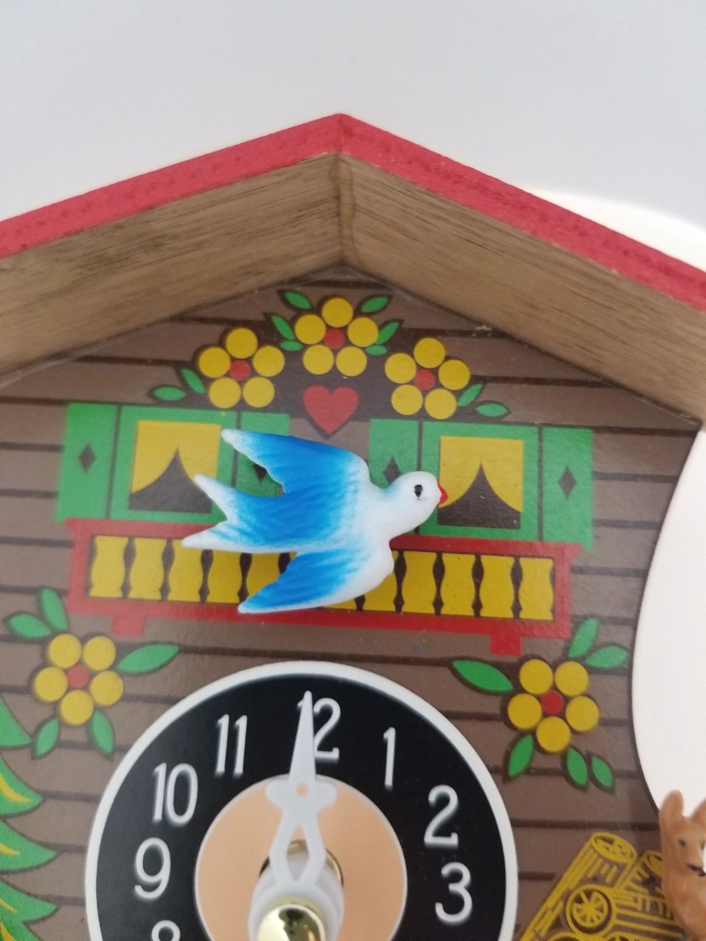 Tin Cuckoo Clock Wind-up Collector's Toy