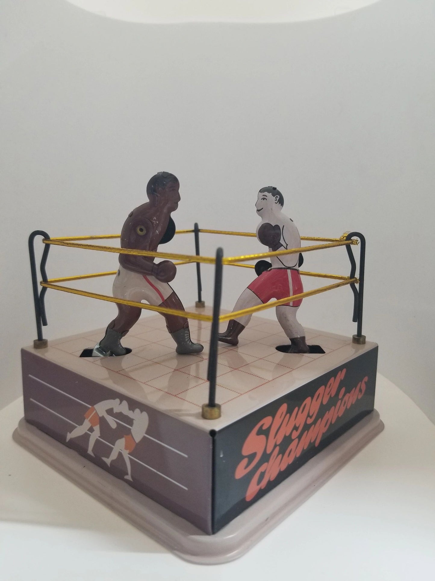 Tin "Slugger Champions" Wind-up Boxers Collator's Toy