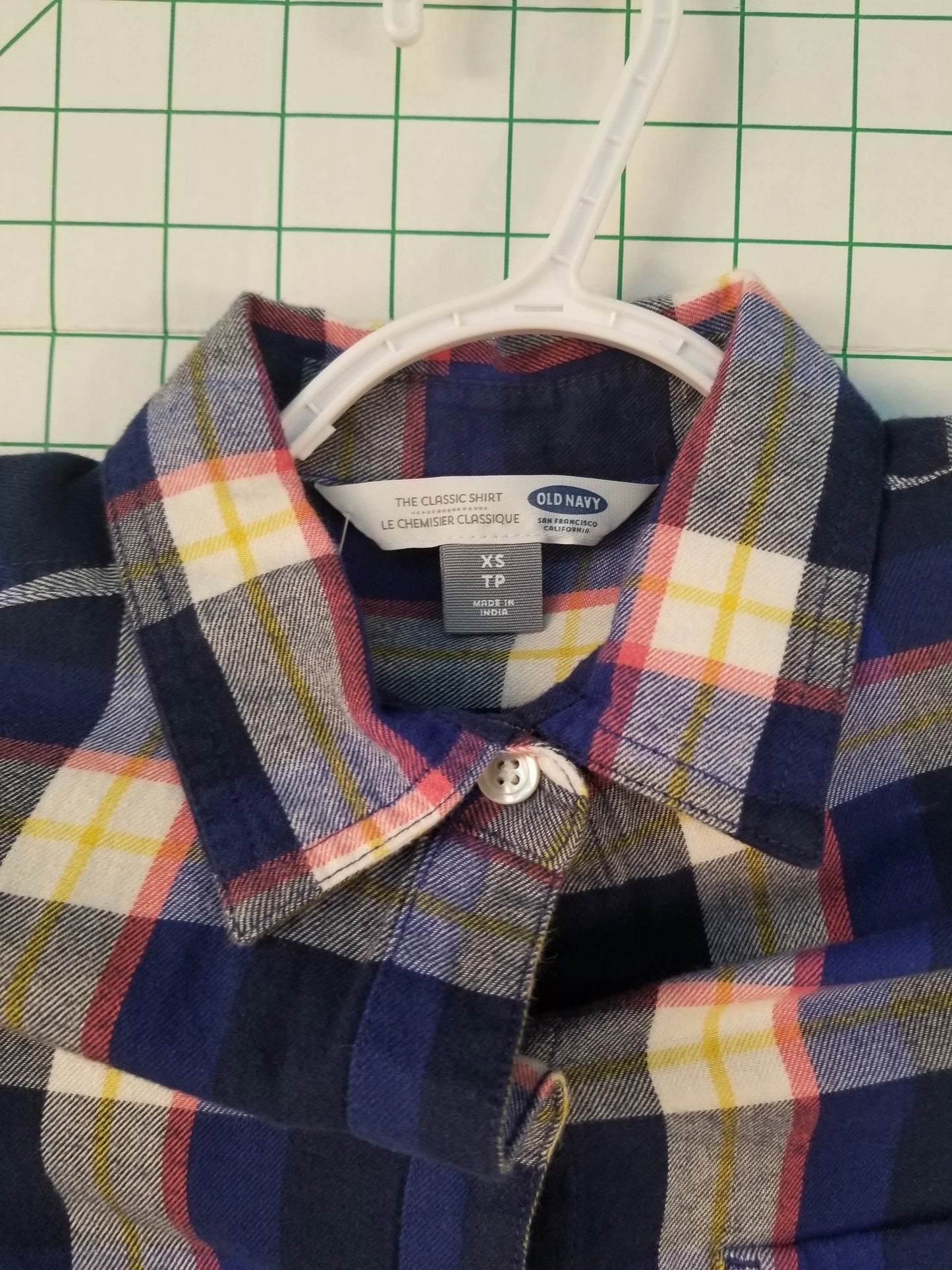 Old Navy Long Sleeve Button Down XS