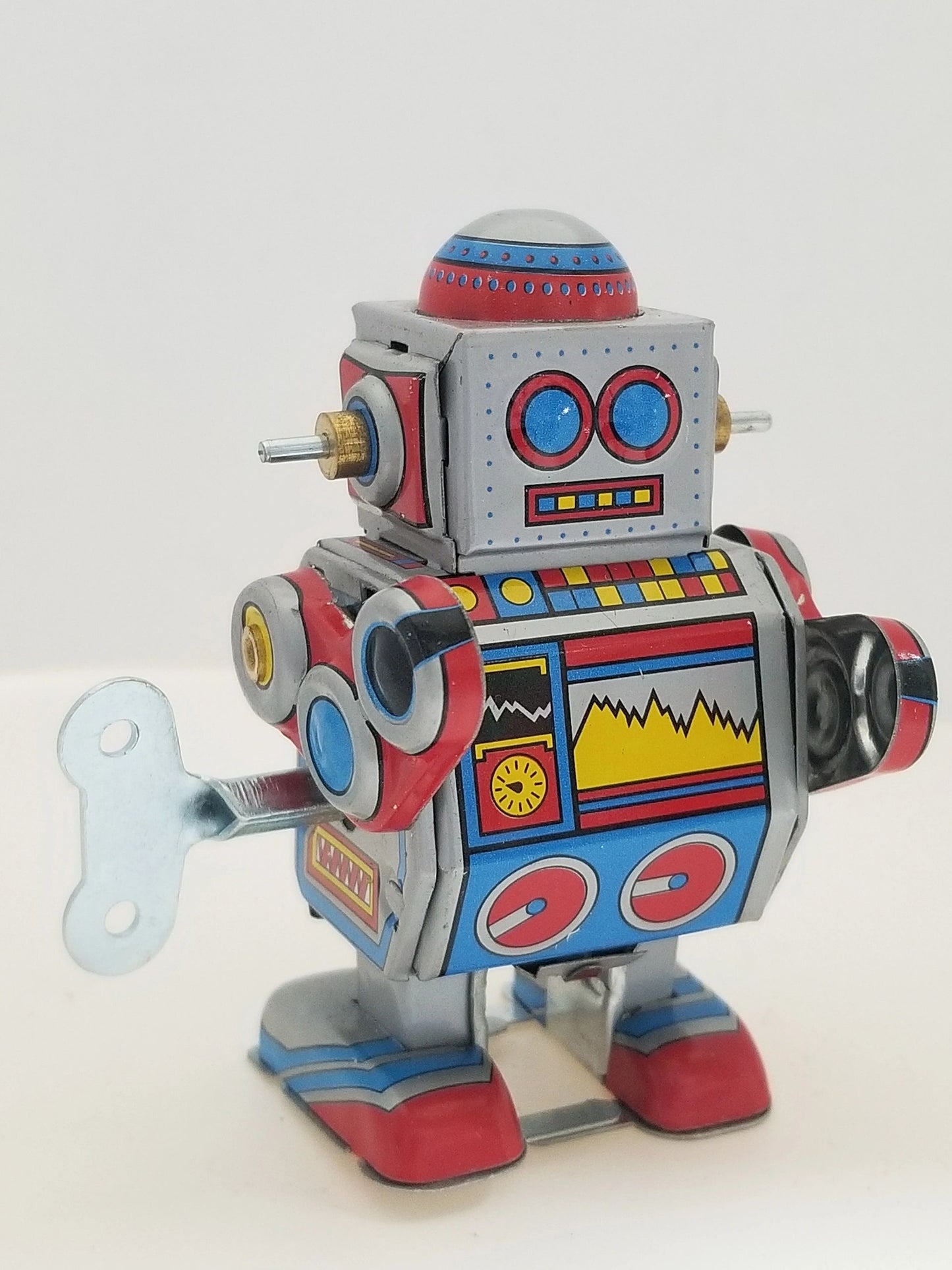 Tin Walking Robot Wind-up Collector's Toy