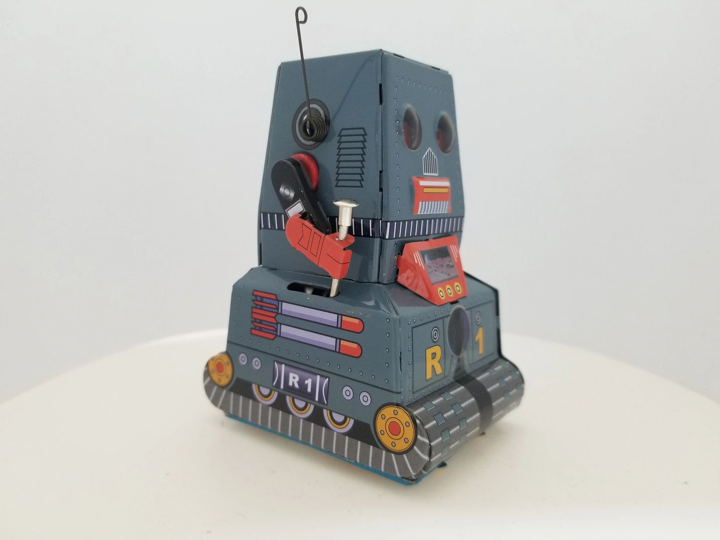 Tin Rolling Robot Wind-up Collector's Toy