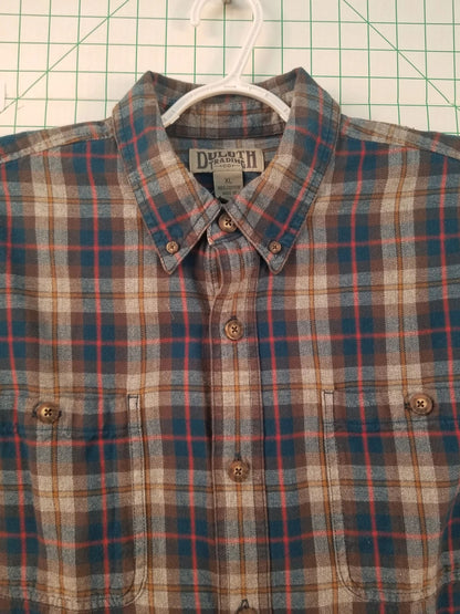 Duluth Trading Co Long Sleeve Button Up