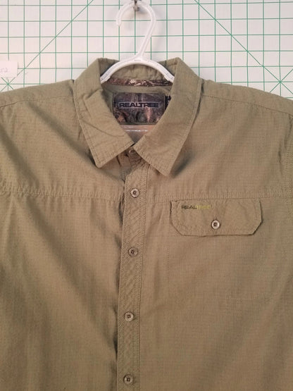 Realtree Green Button Down XL